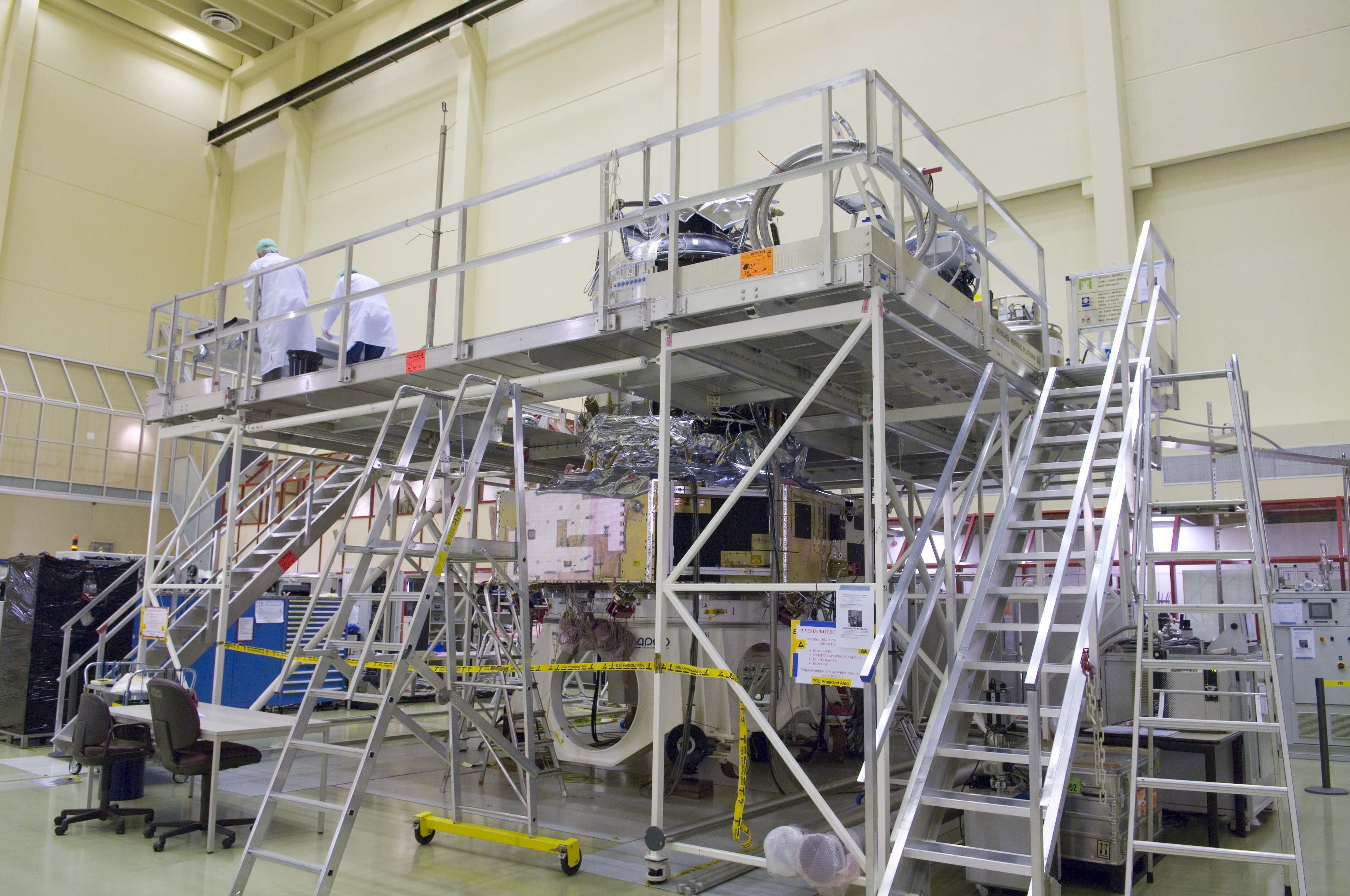 Herschel Cooldown preparation - Scaffolding Herschel Cooldown preparation - Scaffolding