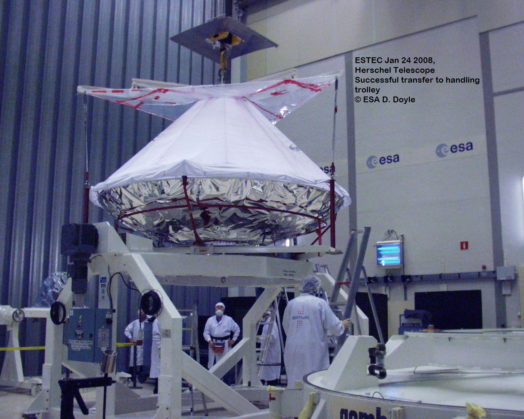 Herschel Telescope moved out of its transport container. Herschel Telescope moved out of its transport container.