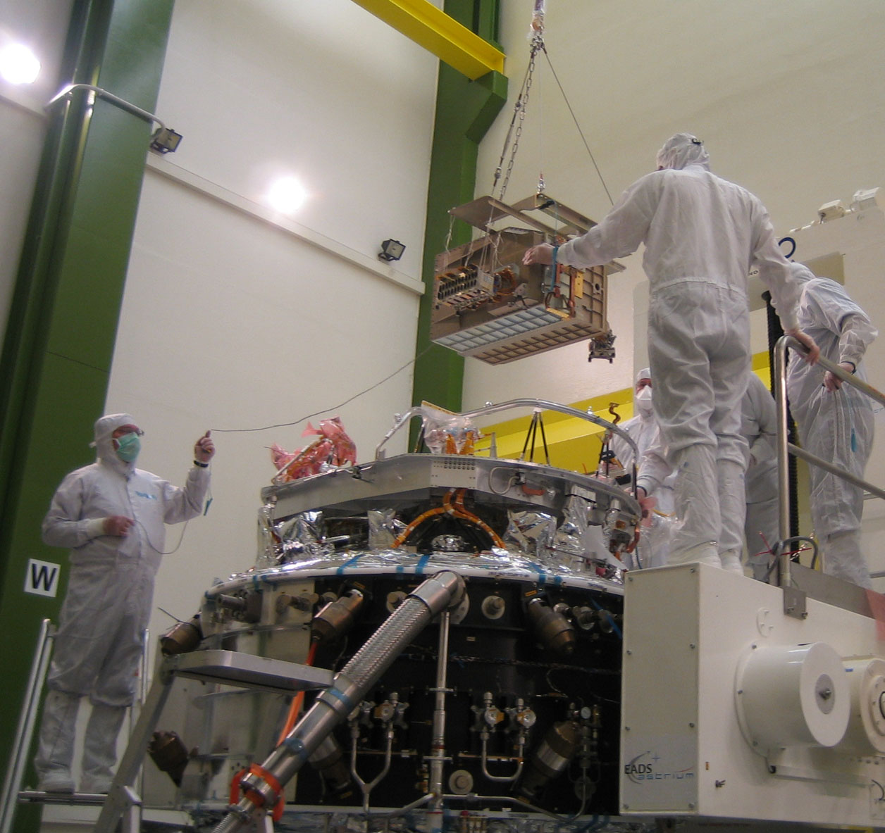 SPIRE focal plane unit being integrated onto the Herschel optical bench in Astrium in April 2007 SPIRE focal plane unit being integrated onto the Herschel optical bench in Astrium in April 2007